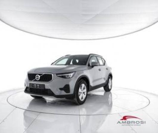 nuovo VOLVO XC40