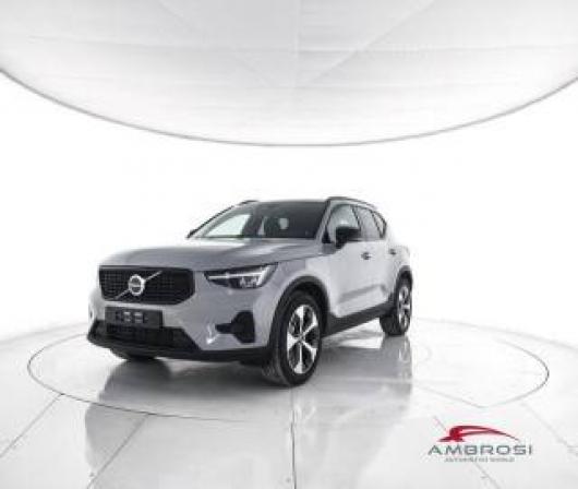 usato VOLVO XC40