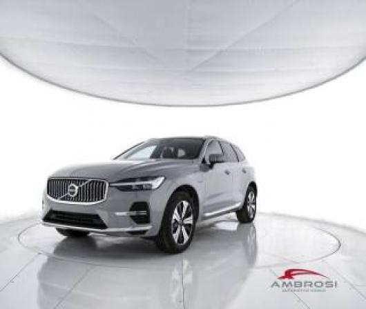 nuovo VOLVO XC60