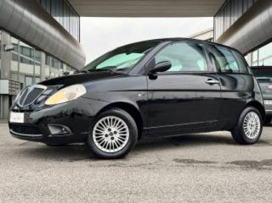 usato LANCIA Ypsilon