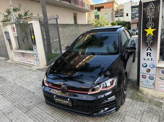 usato VOLKSWAGEN Golf