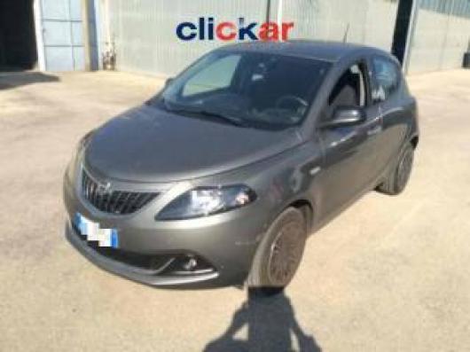 usato LANCIA Ypsilon