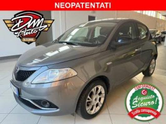 usato LANCIA Ypsilon