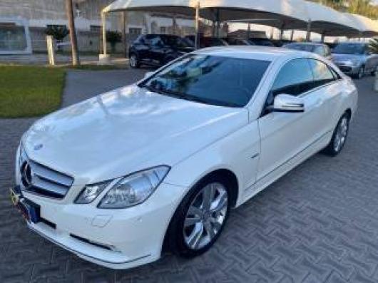 usato MERCEDES E 220