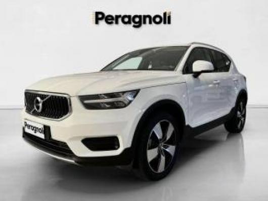 usato VOLVO XC40