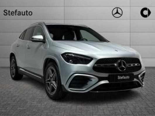 Km 0 MERCEDES GLA 180