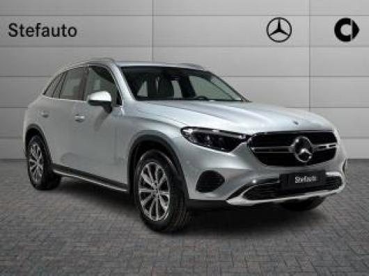 nuovo MERCEDES GLC 220