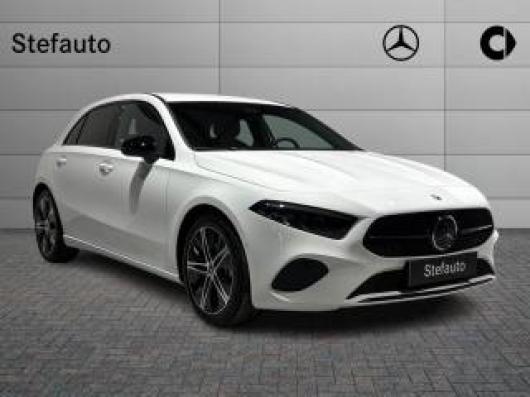 nuovo MERCEDES A 180