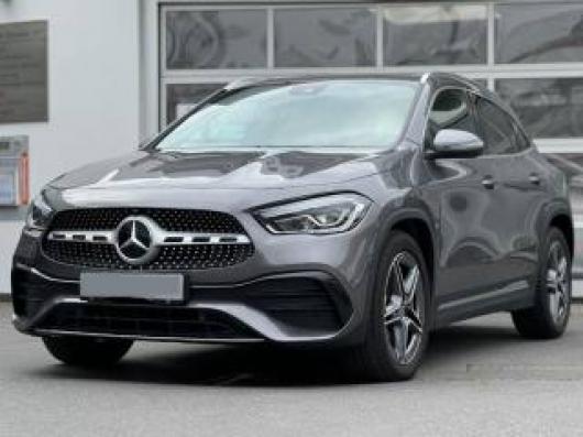 usato MERCEDES GLA 200