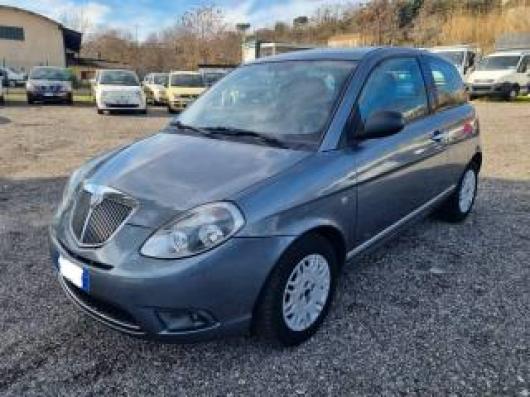 usato LANCIA Ypsilon