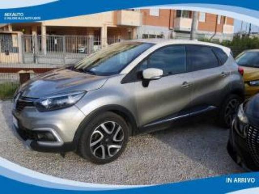 usato RENAULT Captur