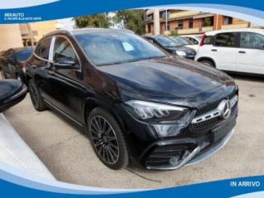 Km 0 MERCEDES GLA 200