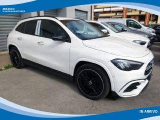 Km 0 MERCEDES GLA 200