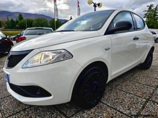 usato LANCIA Ypsilon