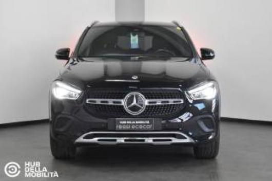 usato MERCEDES GLA 180