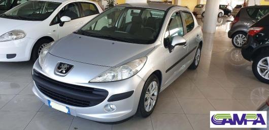 usato PEUGEOT 207