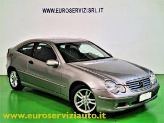 usato MERCEDES C 200