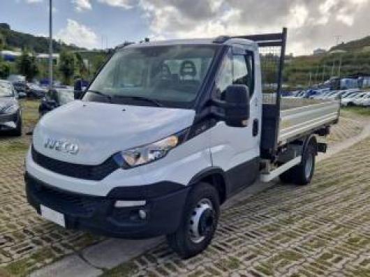 usato IVECO Daily