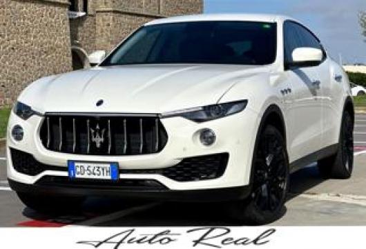 usato MASERATI Levante