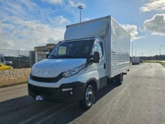 usato IVECO Daily