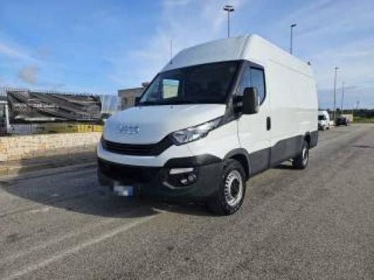 usato IVECO Daily