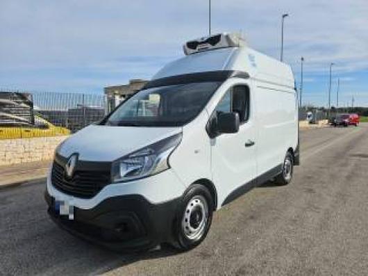 usato RENAULT Trafic