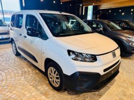 Km 0 FIAT Doblo