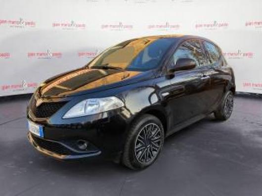 usato LANCIA Ypsilon