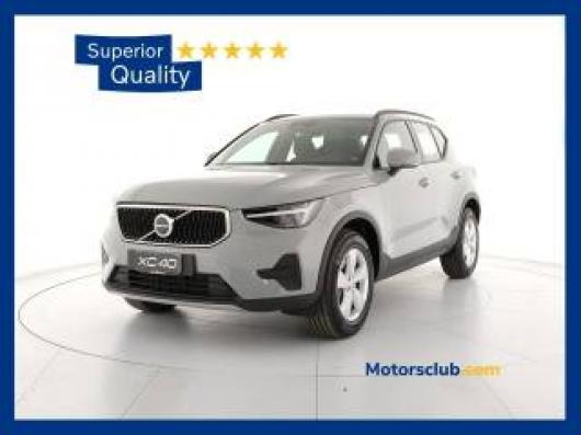 nuovo VOLVO XC40