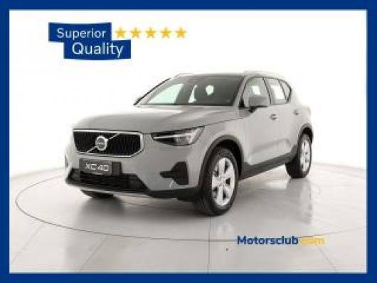 nuovo VOLVO XC40