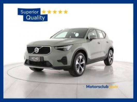 nuovo VOLVO XC40