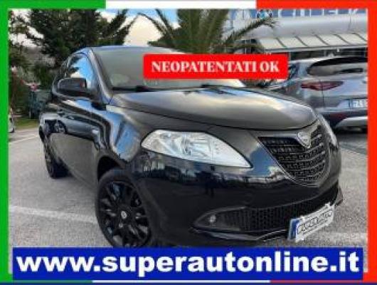 usato LANCIA Ypsilon