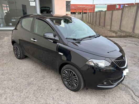 usato LANCIA Ypsilon