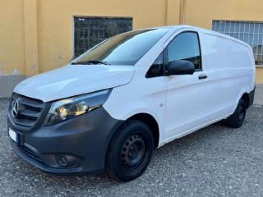 usato MERCEDES Vito