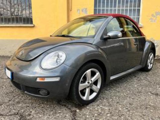 usato VOLKSWAGEN New Beetle