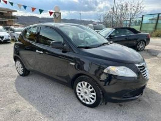 usato LANCIA Ypsilon