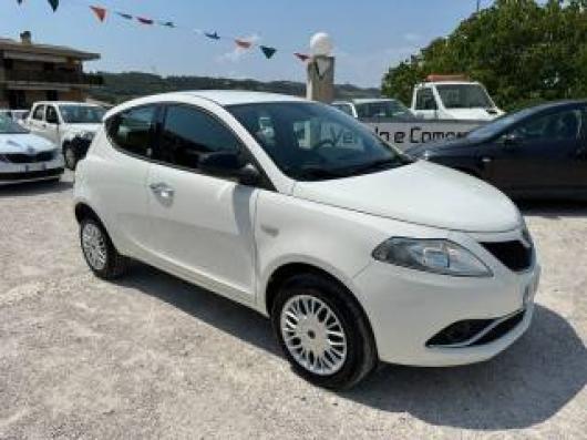 usato LANCIA Ypsilon