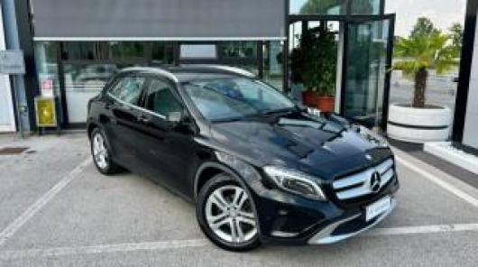 usato MERCEDES GLA 200