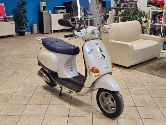 usato Piaggio Vespa 50 R