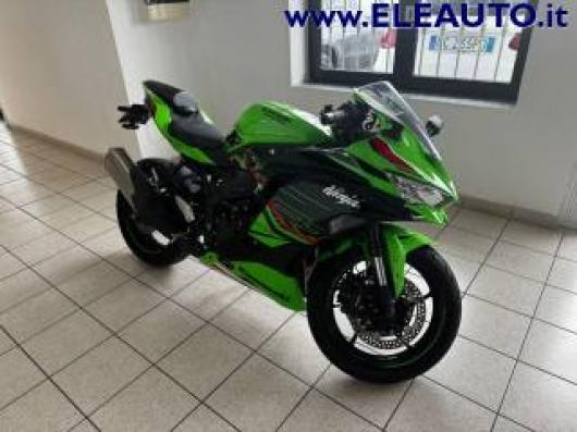 usato Kawasaki Ninja ZX 4 RR  