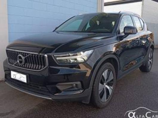 usato VOLVO XC40