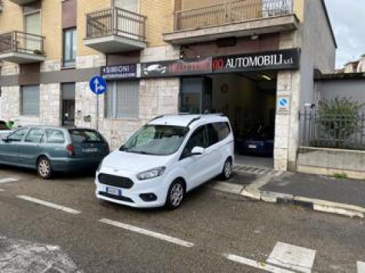 usato FORD Tourneo Courier