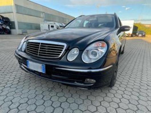 usato MERCEDES E 320