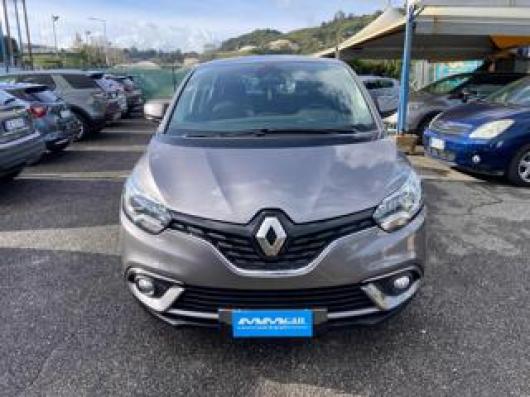 usato RENAULT Scenic