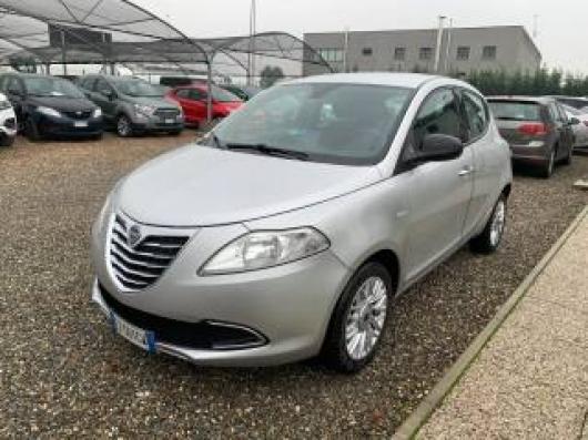 usato LANCIA Ypsilon