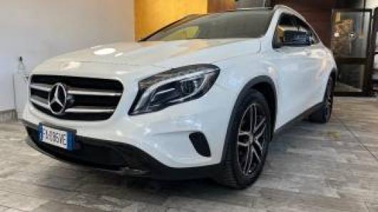 usato MERCEDES GLA 200