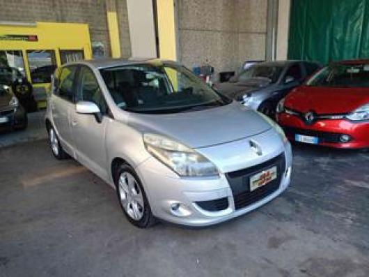 usato RENAULT Scenic