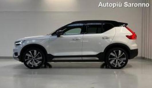 usato VOLVO XC40