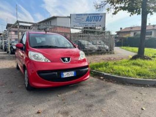 usato PEUGEOT 107