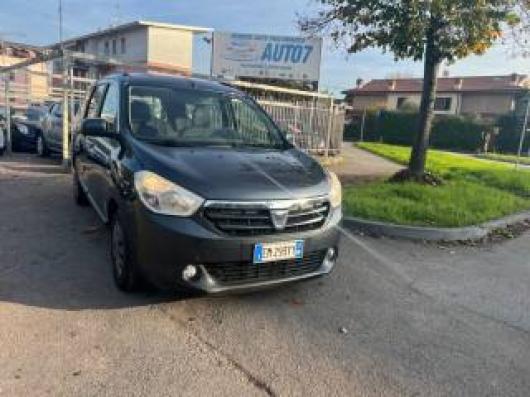 usato DACIA Lodgy